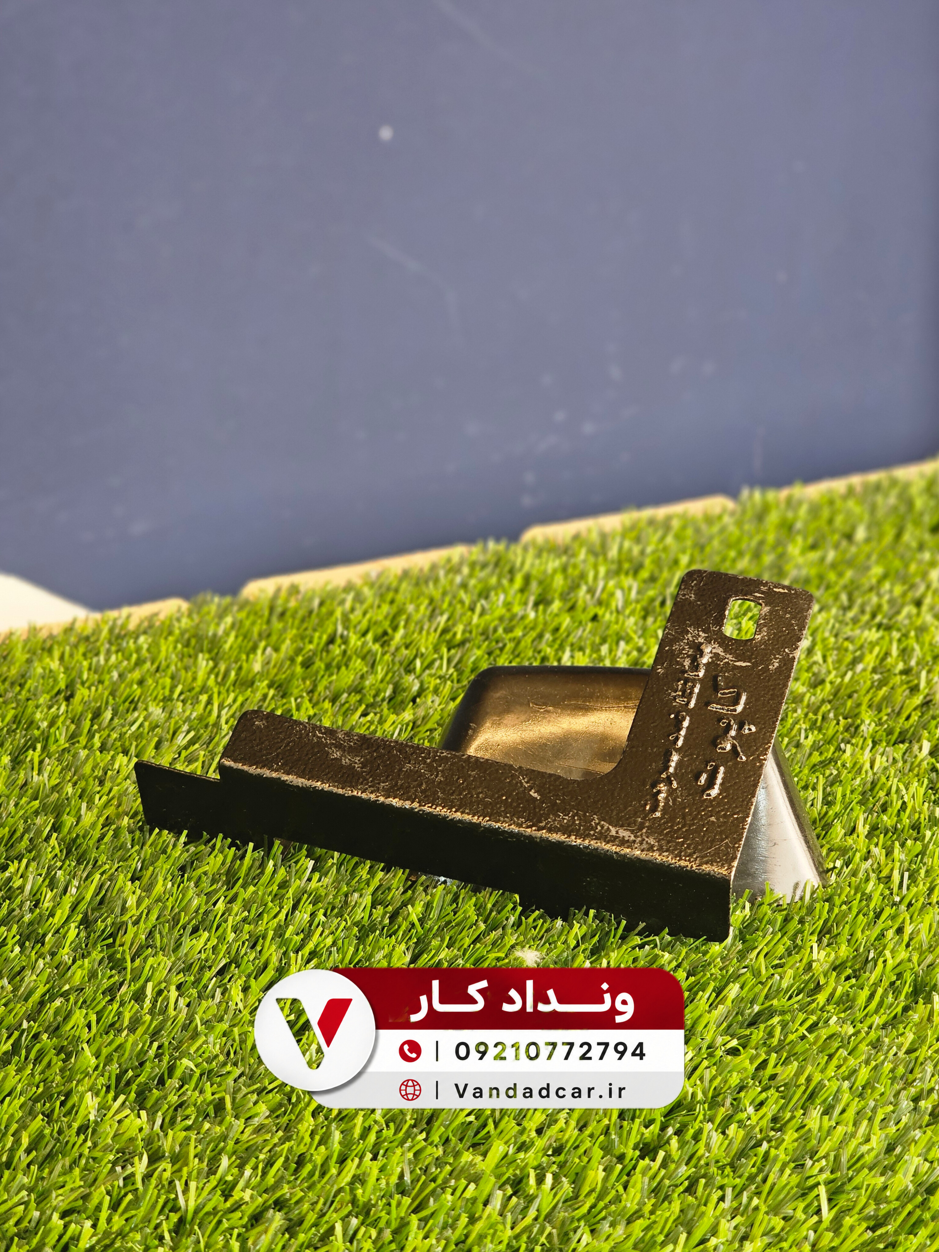 محافظ سیم کاپوت 206
